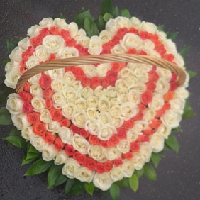 101 роза микс в корзине №160