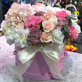 Букет цветов "Hat of tenderness"