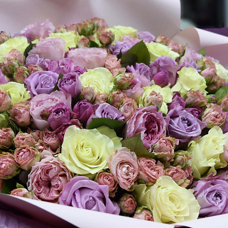 Роскошный букет из роз - Фото 1