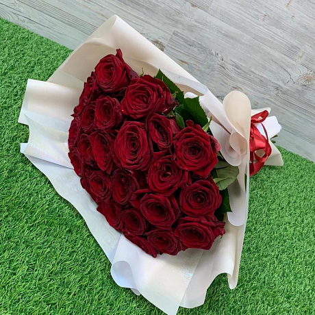 Букет из 25 красных роз (50см) №160 - Фото 1