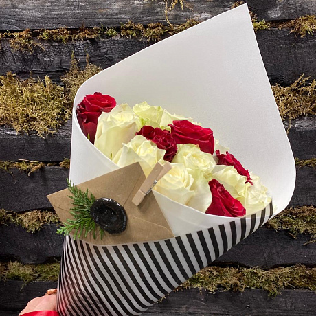 Букет Атена из 19 роз - Фото 1