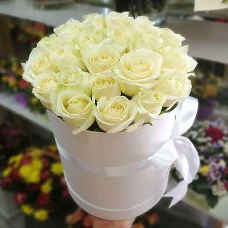 Букет из 19 роз в коробке №162 - Фото 1