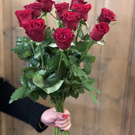 Букет роз для Мамы 11 бордовых розочек - Фото 1