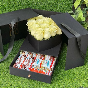 Цветы в коробке №459