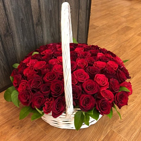 Корзина с розами №166