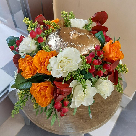 Цветы в тыкве - Фото 1