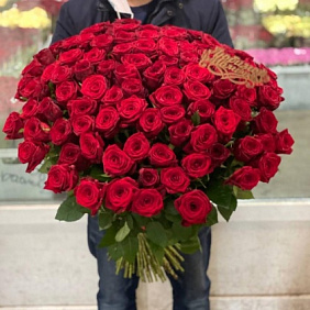 Букет из красных роз (101 роза) №162