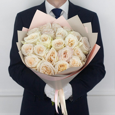 Букет из 21 ароматной экводорской розы White O Hara - Фото 1