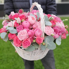 Корзина с цветами №408