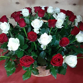 Корзина с розами №164