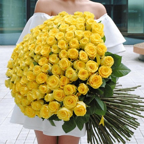 Огромный букет 101 желтая роза 60 см