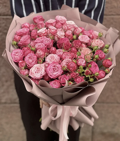 Букет из 19 кустовые розы - Фото 1