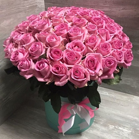 101 роза в коробке №165