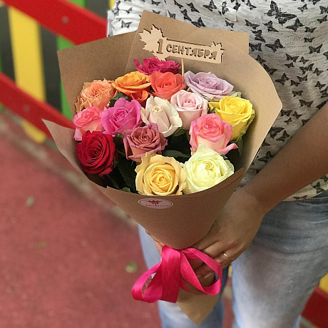 15 разноцветных роз на 1 сентября - Фото 1
