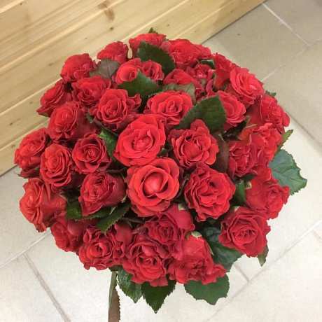 Букет цветов Пионерский галстук - Фото 1