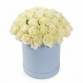 51 роза санрайз в большой голубой шляпной коробке №589