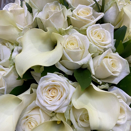Каллы с розами - Фото 6