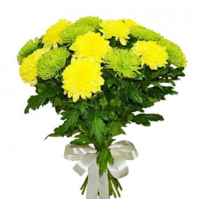 Букет цветов из желтых и зеленых хризантем