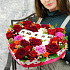 Композиция из роз с шоколадными буквами Люблю - Фото 3