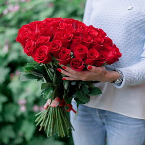 51 красная роза 40 см (Россия)