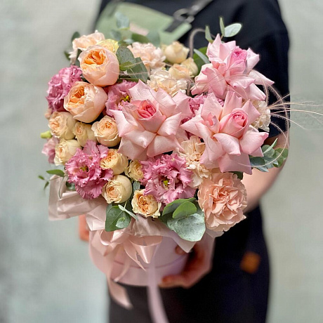 Композиция с ароматными пионовидными розами  «Сахарный нектарин  - Фото 4