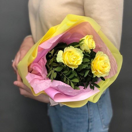 Букет комплимент из желтых роз - Фото 1