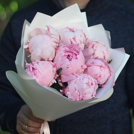 7 ароматных розовых пионов - Фото 1